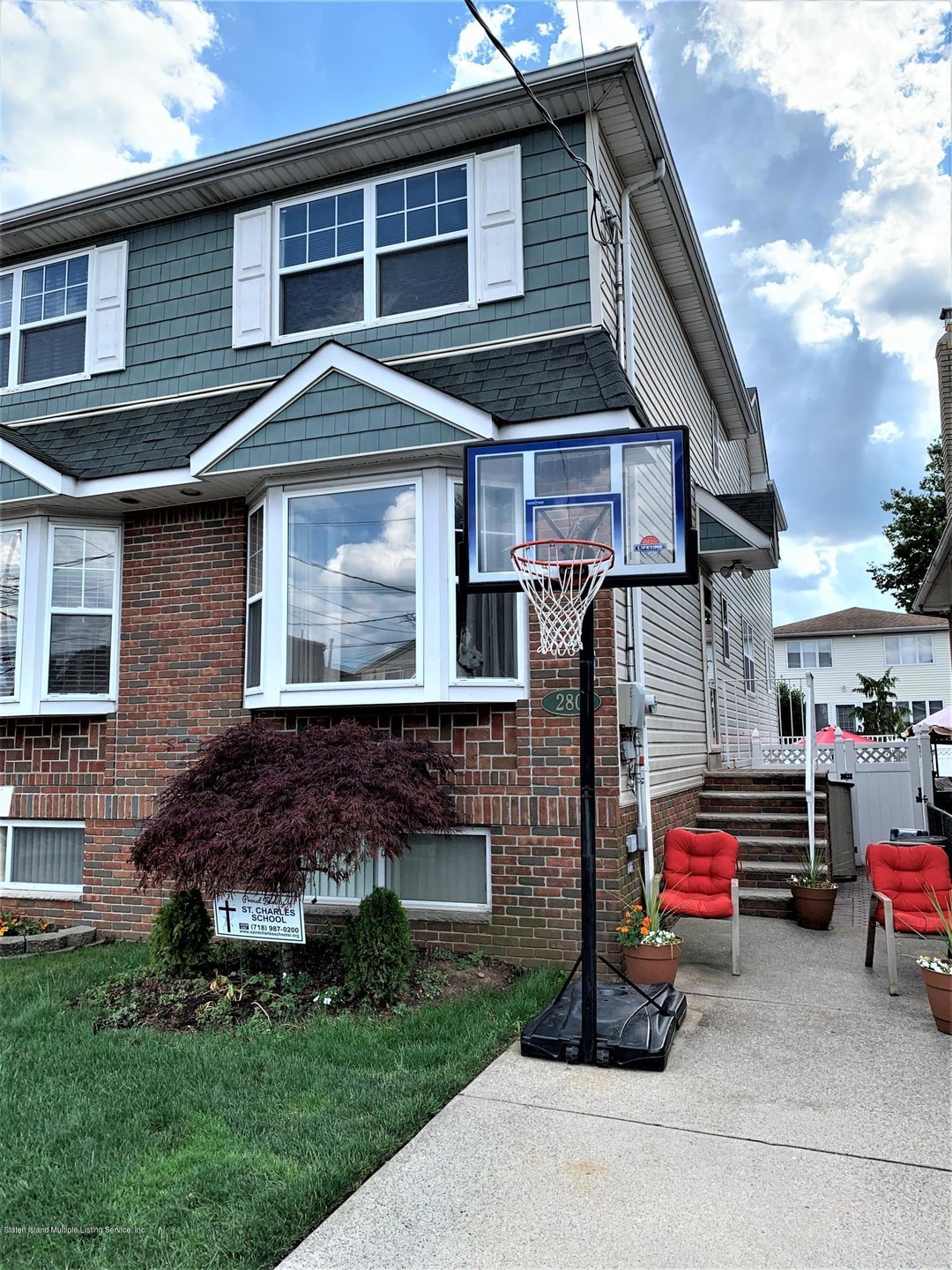 280 Lamport Blvd, Staten Island, NY 10305 - photo 1