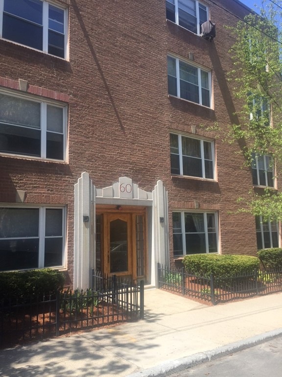 60 Sutherland Rd unit 6, Brighton, MA 02135 - photo 1