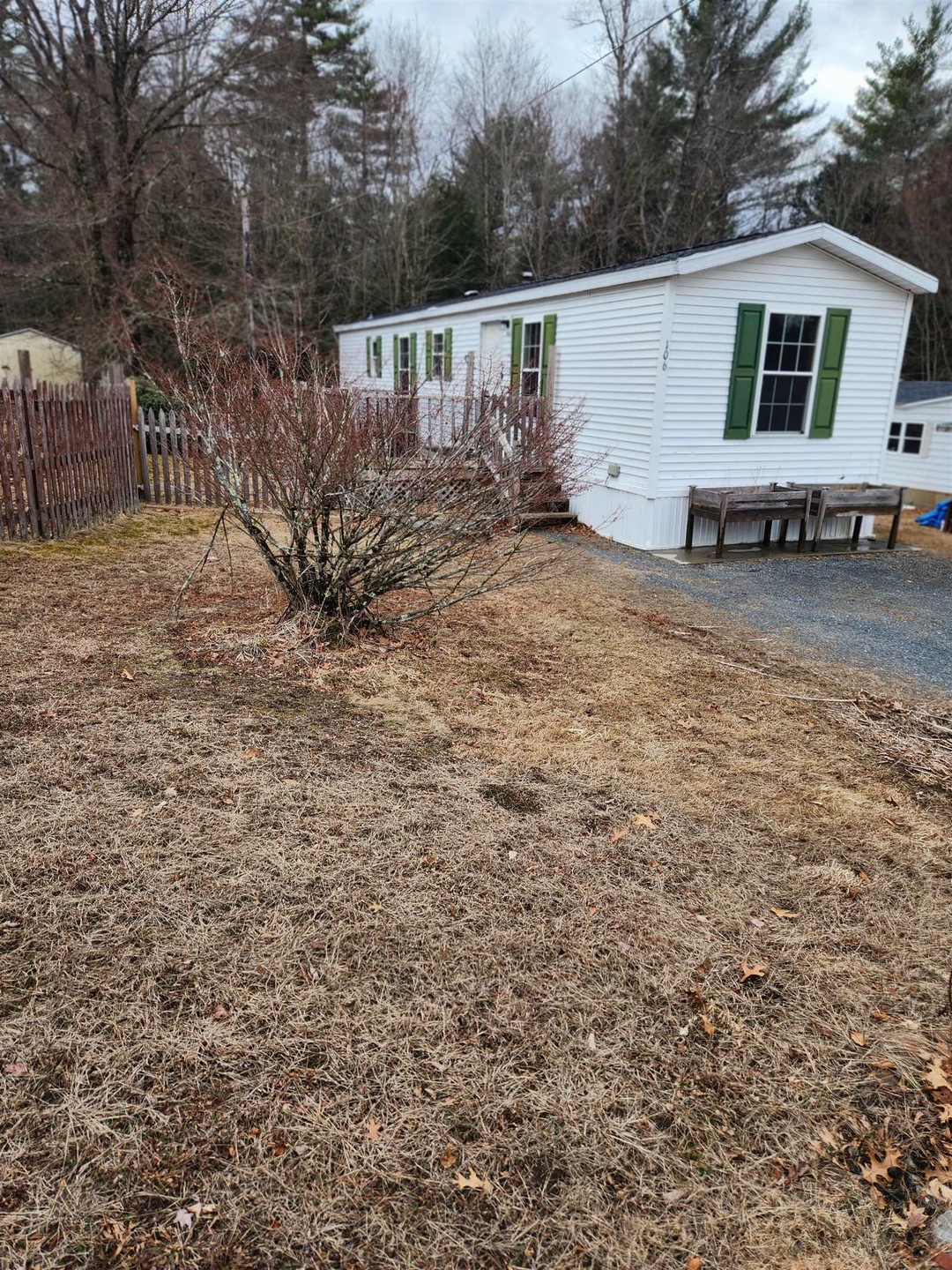 106 Lat Ln, Swanzey, NH 03446 - photo 1