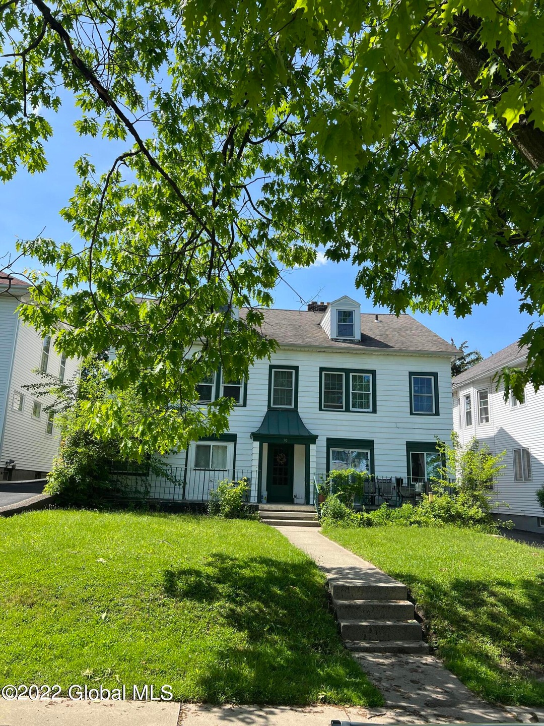 90 S Pine Ave, Albany, NY 12208 - photo 1