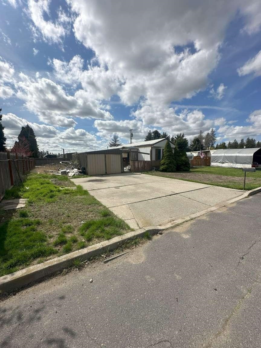 4110 E Walker Ave, Mead, WA 99021 - photo 1