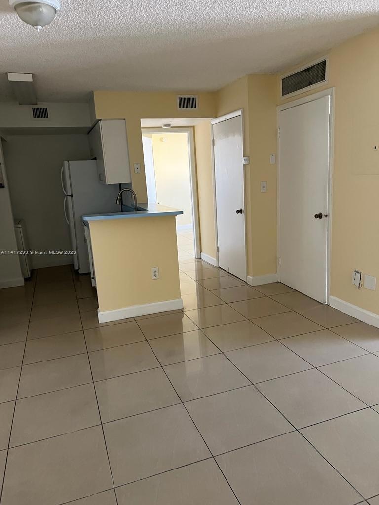 15231 SW 80th St unit 613, Miami, FL 33193 - photo 1