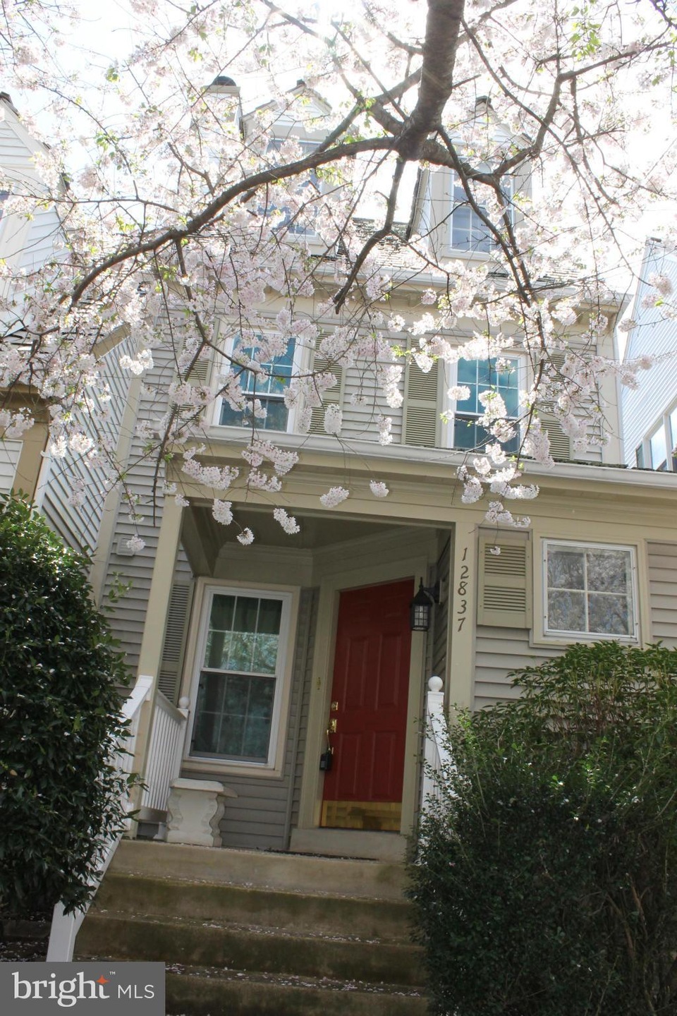 12837 Mill Brook Ct, Woodbridge, VA 22192 - photo 1