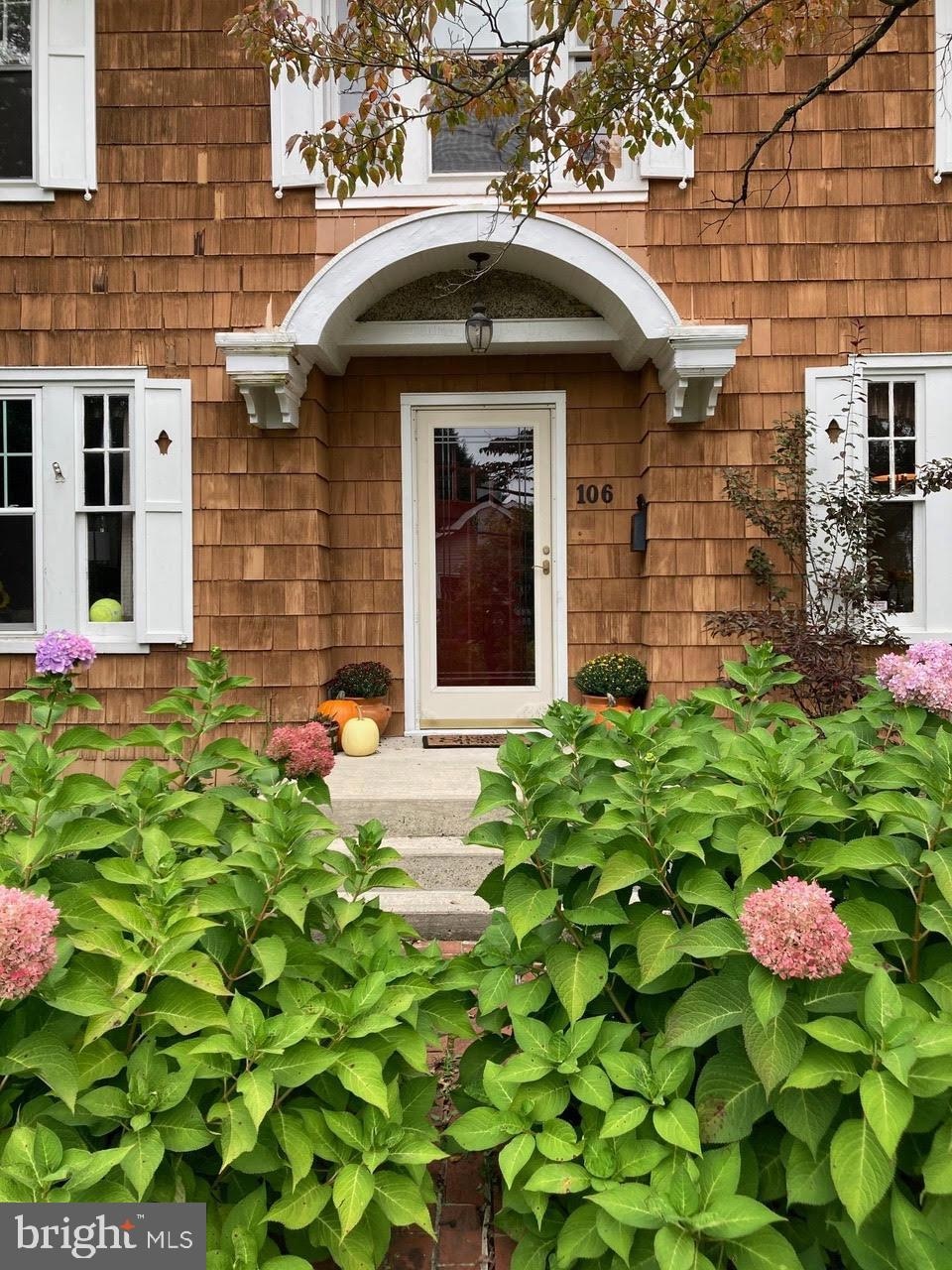 Sold $325,000 • Co-Listing Agent