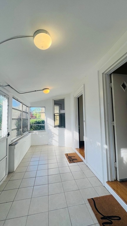 84 Crescent St unit 84R, Auburndale, MA 02466 - photo 1