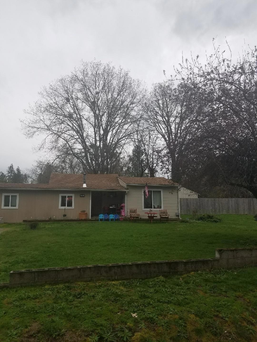 3263 De Woody Ln, Grants Pass, OR 97527 - photo 1