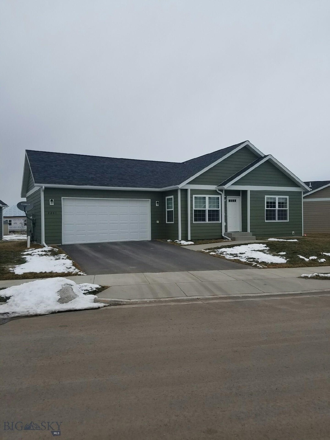 Photo of similar home.