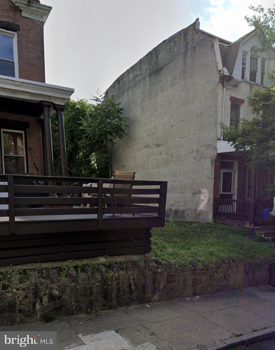 Sold $19,900 • Co-Listing Agent