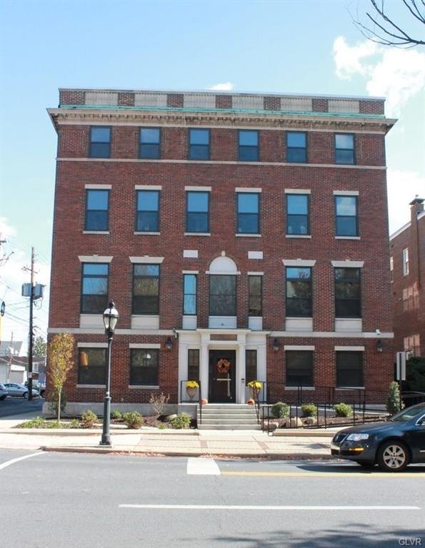 528 N New St unit 13, Bethlehem, PA 18018 - photo 1