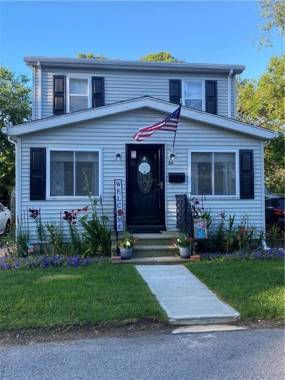 26 Kenway Ave, Warwick, RI 02889 - photo 1