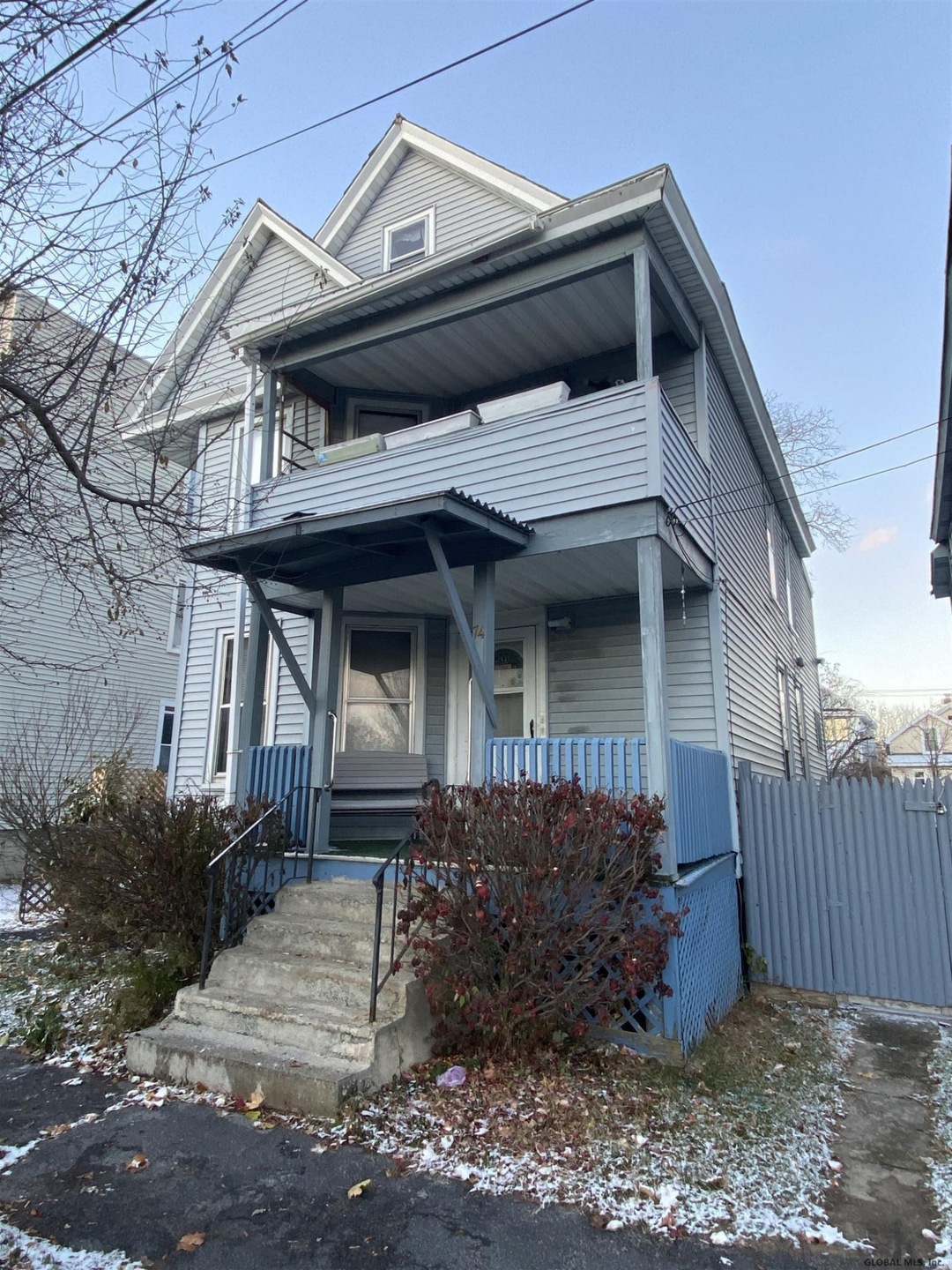 74 Wylie St unit 2nd Floor, Schenectady, NY 12307 - photo 1