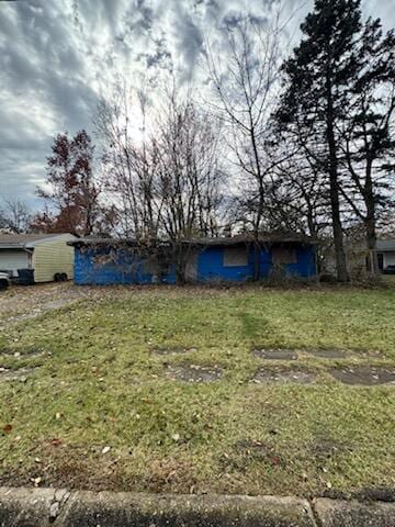 1011 E 47th Place, Gary, IN 46409 - photo 1