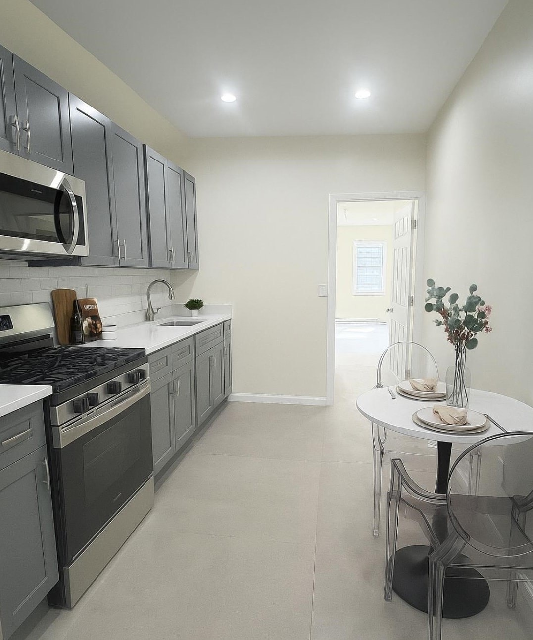 For Rent $2,400/month