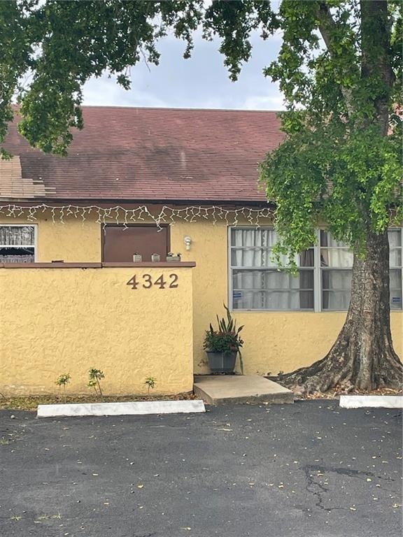 Pompano Lakes HOA Regulations