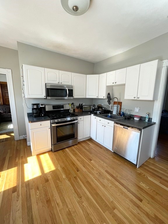 79 Beacon St unit 3, Somerville, MA 02143 - photo 1