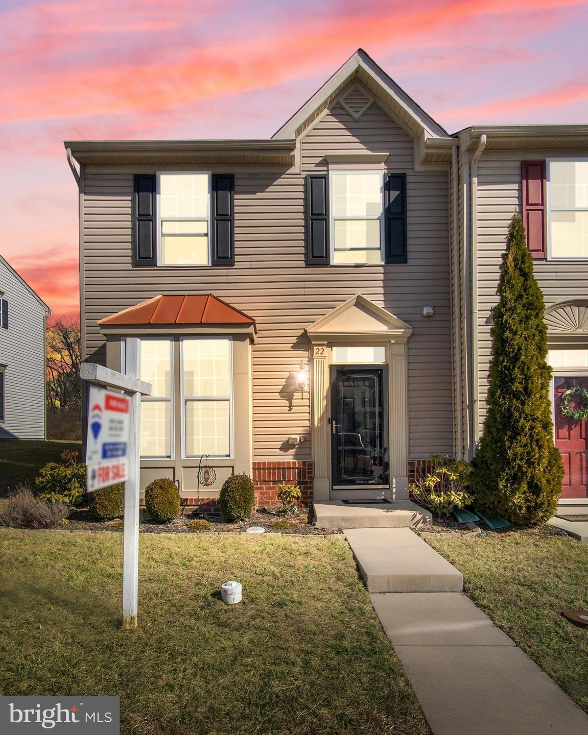 22 Mississippi Point, Falling Waters, WV 25419 - photo 1