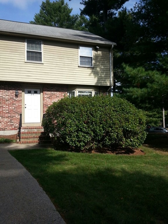 28 Pinebrook Ln, South Easton, MA 02375 - photo 1