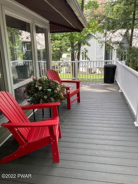 807 Tanager Ct, Lords Valley, PA 18428 - photo 1