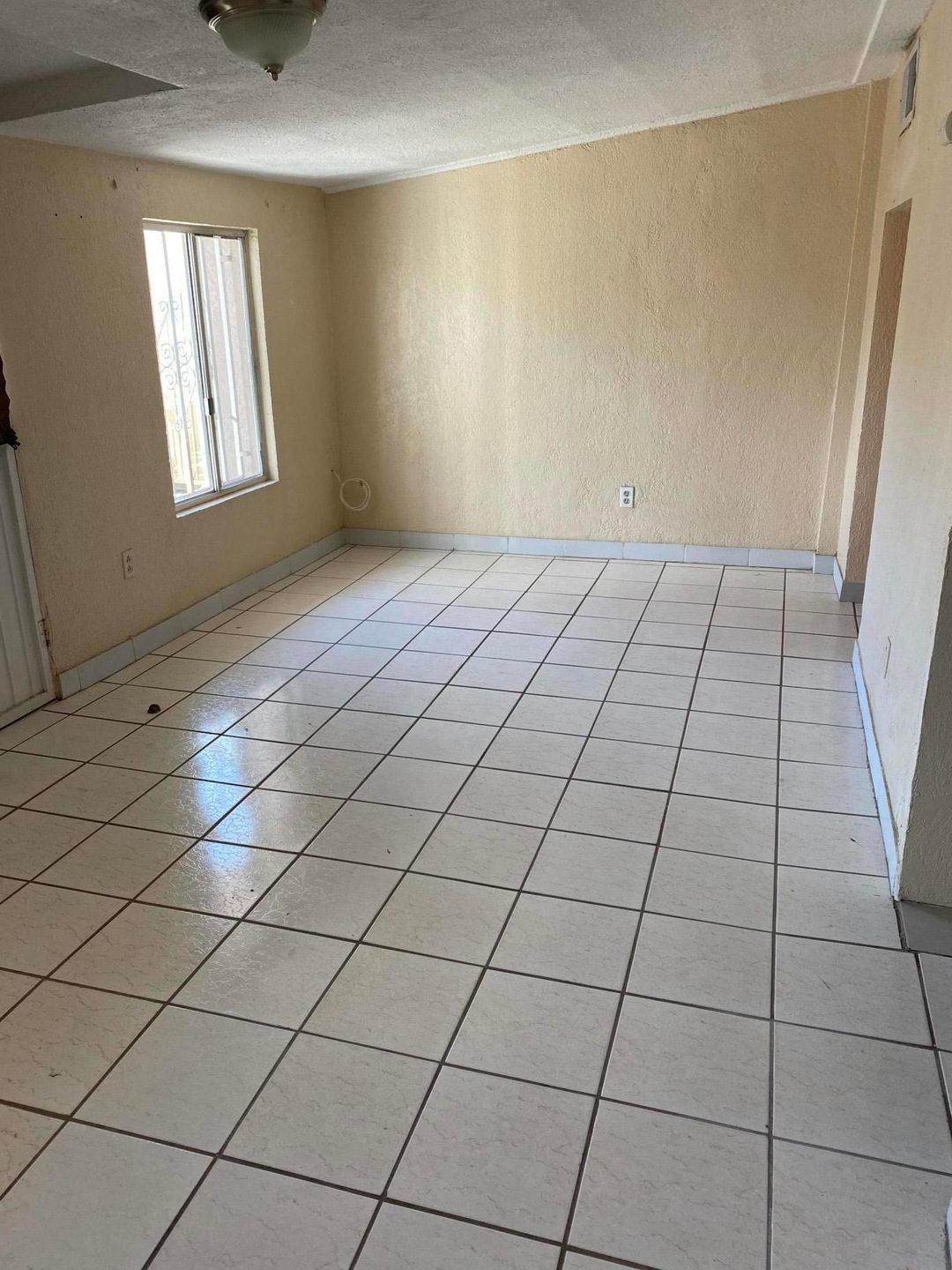 413 Gallagher St unit 2, El Paso, TX 79915 - photo 1