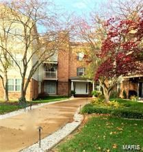 12929 Portulaca Dr unit 311, Saint Louis, MO 63146 - photo 1
