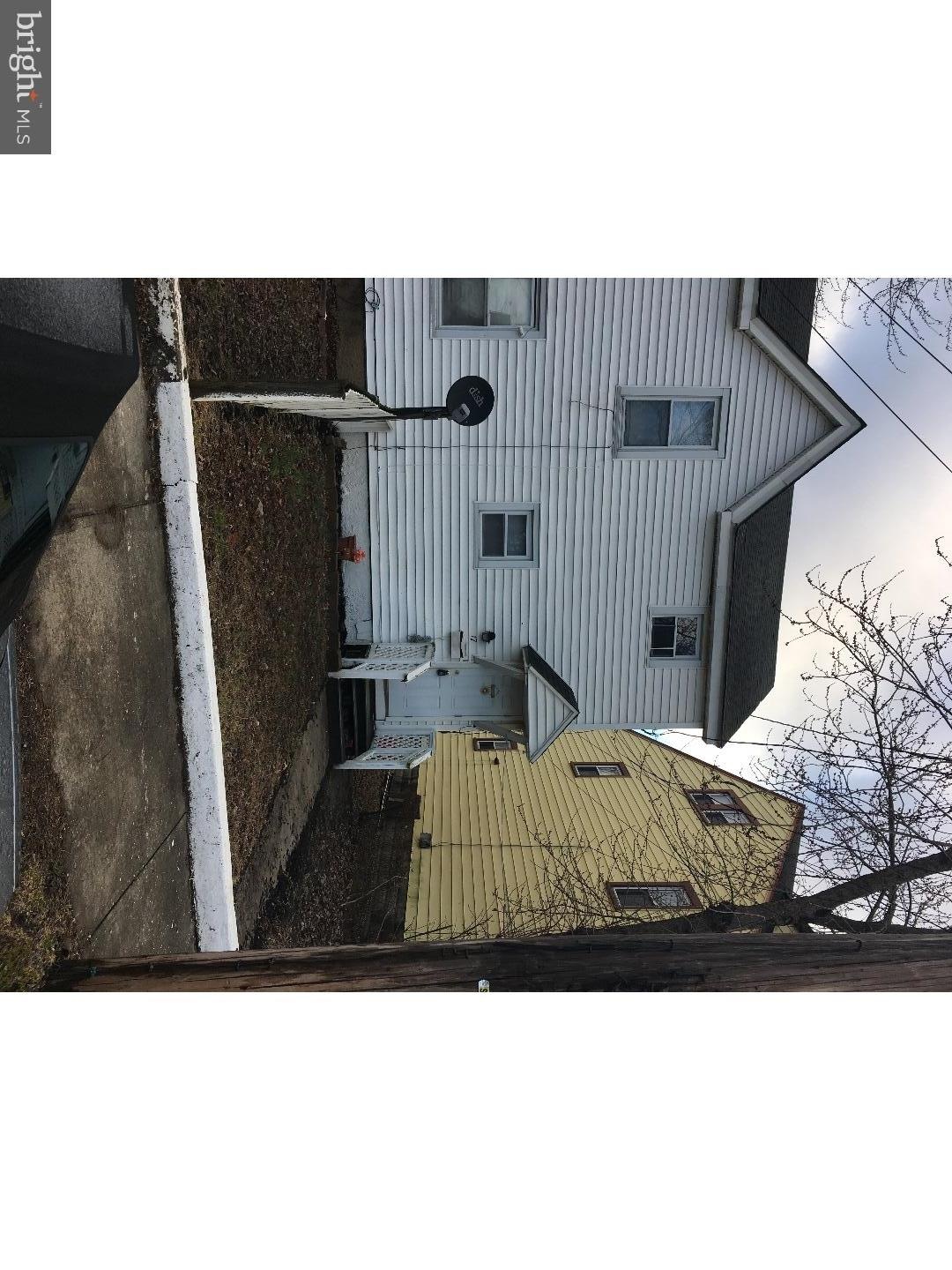 17 W Griffith St, Penns Grove, NJ 08069 - photo 1