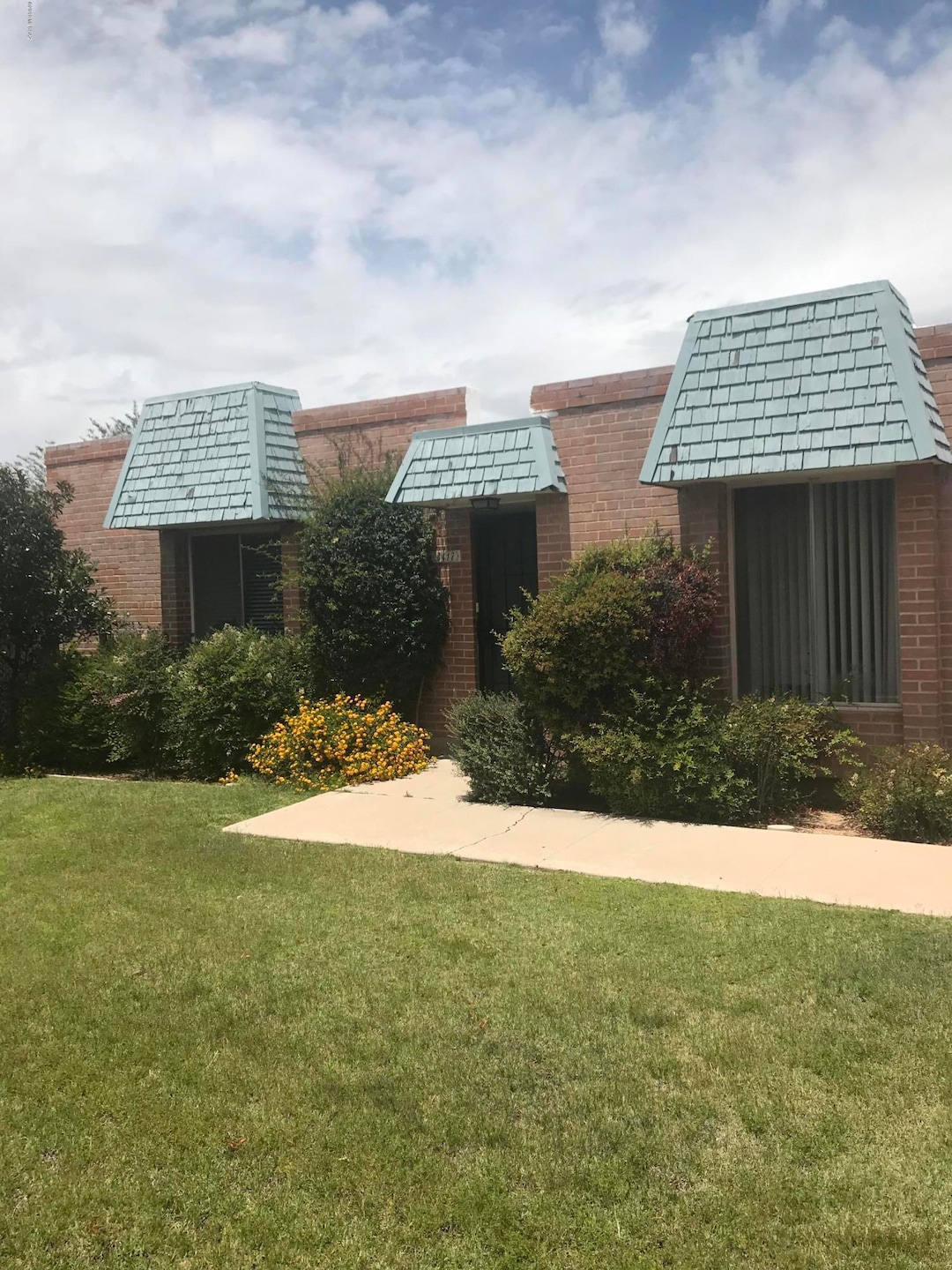 3417 E Seneca St unit 8, Tucson, AZ 85716 - photo 1