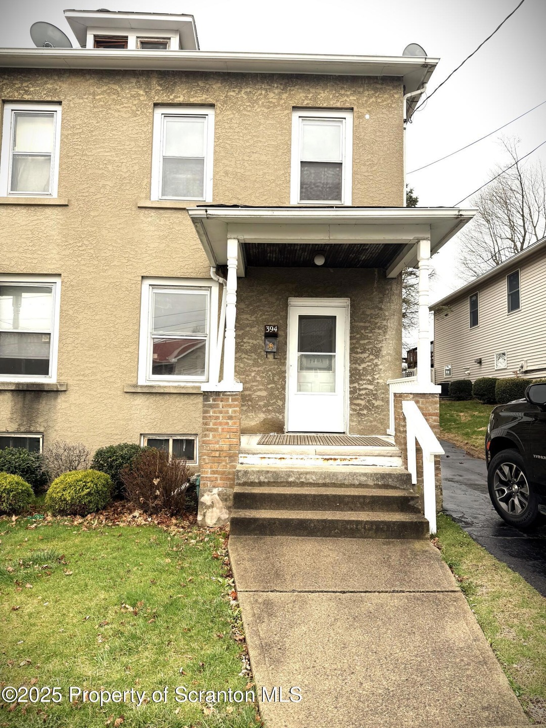 394 Tripp St, West Wyoming, PA 18644 - photo 1