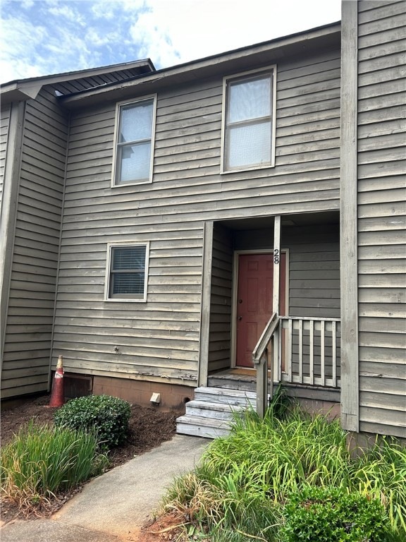 For Rent $1,300/month