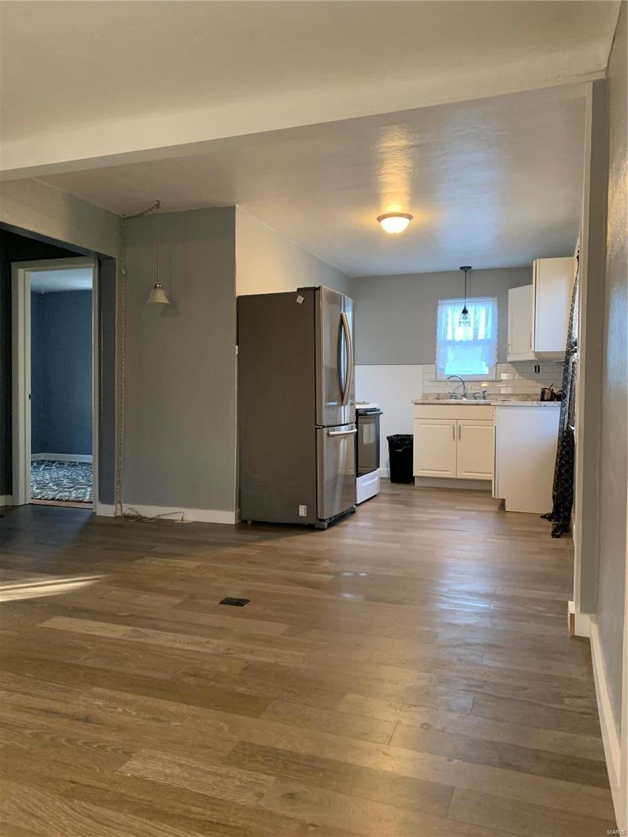 814 Walnut St, Hannibal, MO 63401 - photo 1