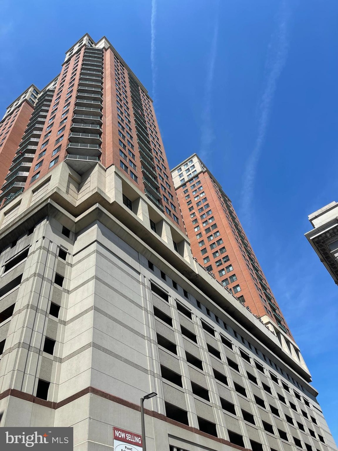 414 Water St unit 2015, Baltimore, MD 21202 - photo 1