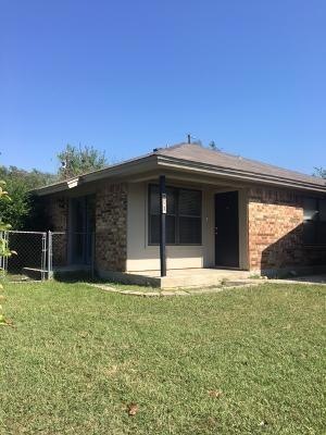 502 Valleyridge Ct, Decatur, TX 76234 - photo 1