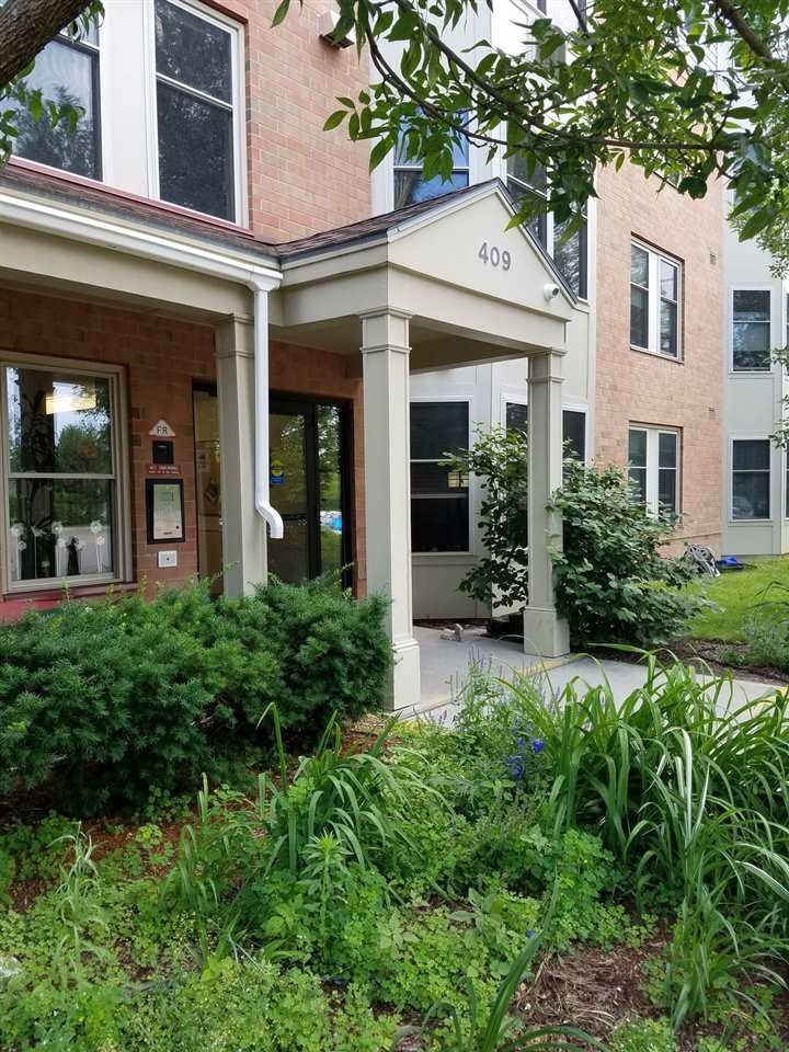 409 Farrell St, South Burlington, VT 05403 - photo 1