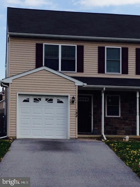 132 E Broad St, New Holland, PA 17557 - photo 1