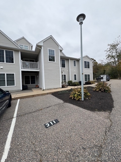 130 Meridian St unit 311, Groton, CT 06340 - photo 1
