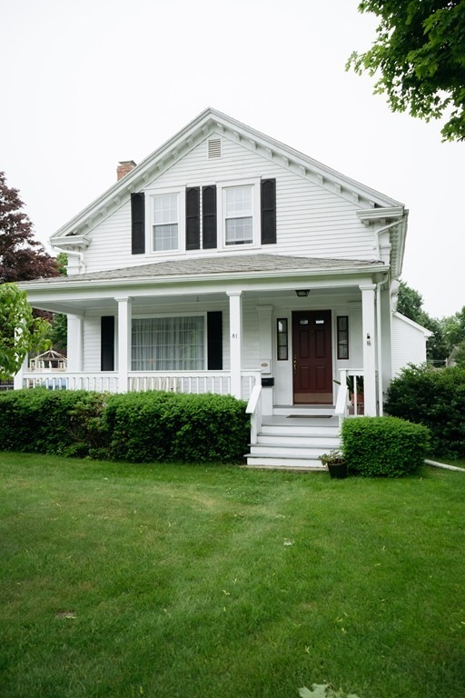 81 Bridge St, Fairhaven, MA 02719 - photo 1