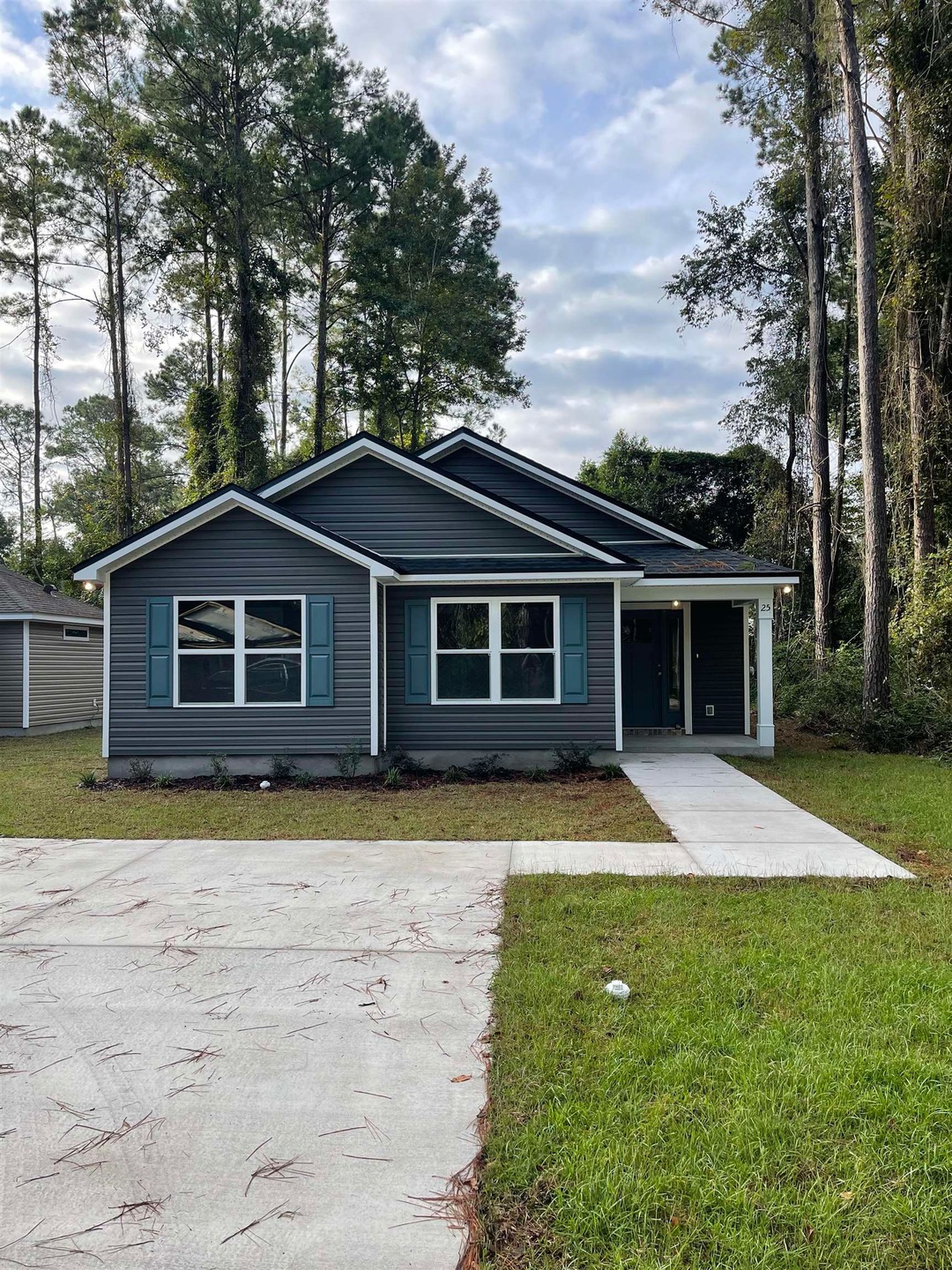 25 Menomini St, Crawfordville, FL 32327 - photo 1