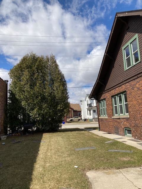 1923 Jefferson St unit 1923, Two Rivers, WI 54241 - photo 1