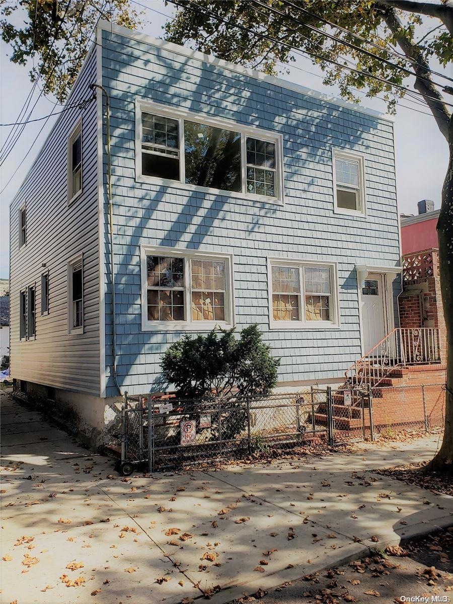 95-29 91st St, Jamaica, NY 11416 - photo 1