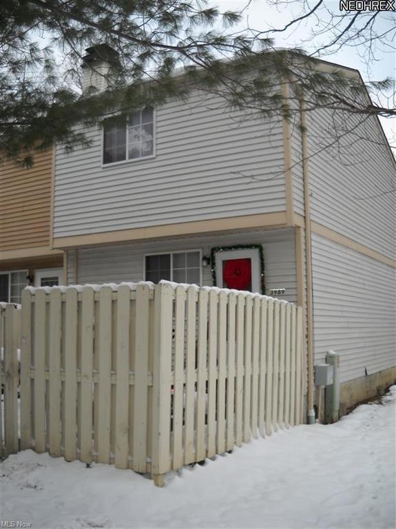 3989 Lake Run Blvd. Stow, Ohio 44224