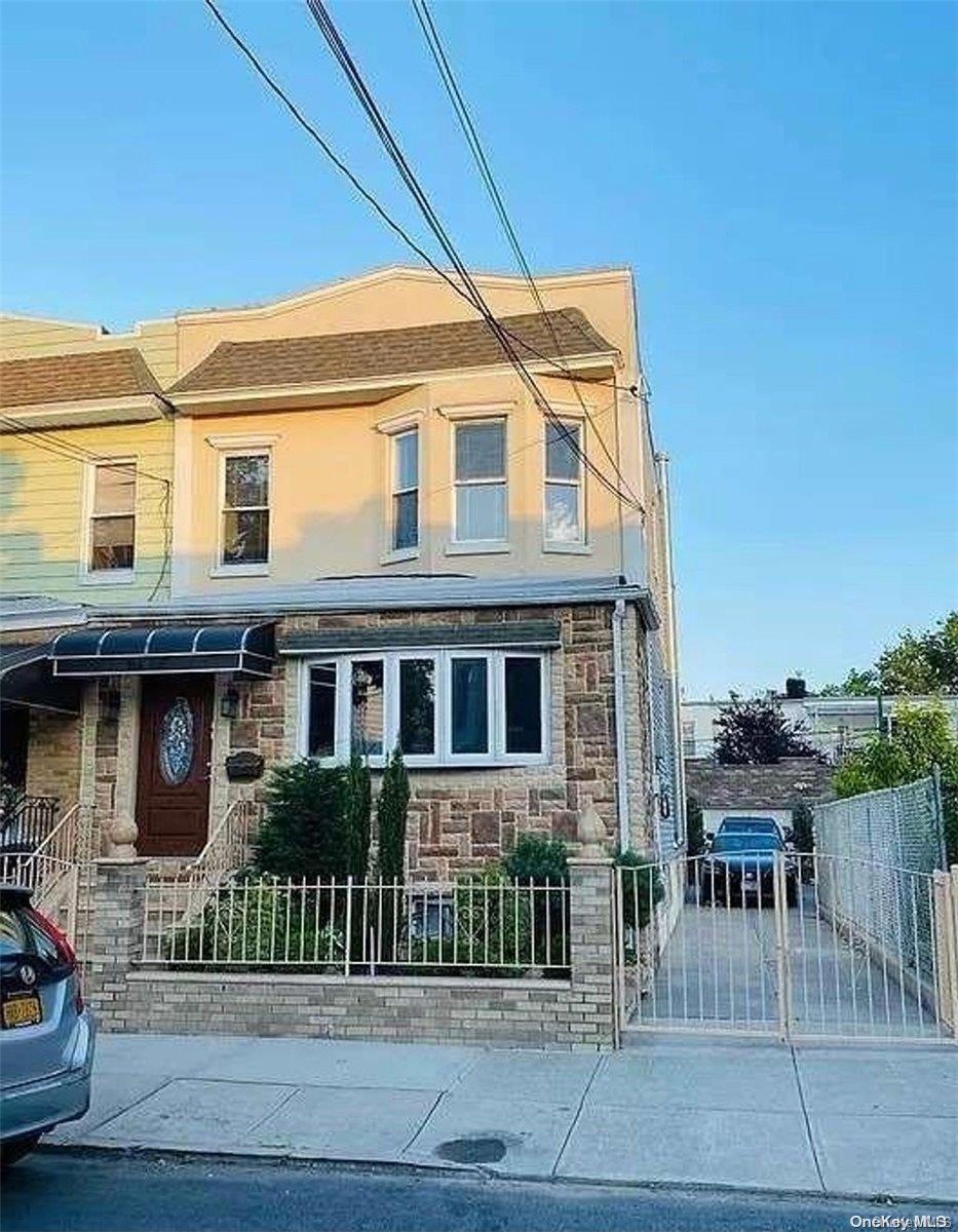 62-22 60th Ave, Maspeth, NY 11378 - photo 1