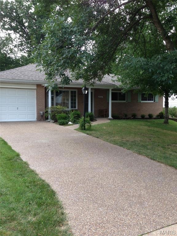 unlisted-address, Saint Louis, MO 63105 - photo 1