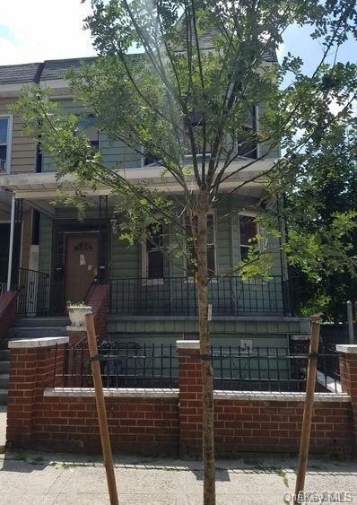 168 E 206th St, Bronx, NY 10458 - photo 1