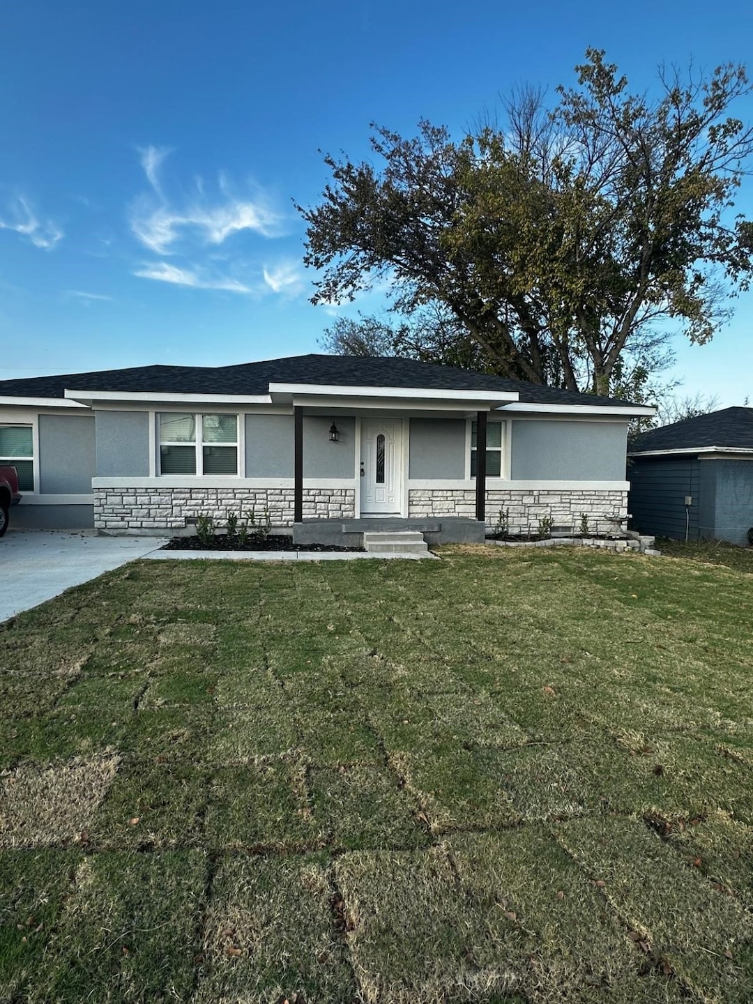 1505 W Bruton Rd, Mesquite, TX 75149 - photo 1