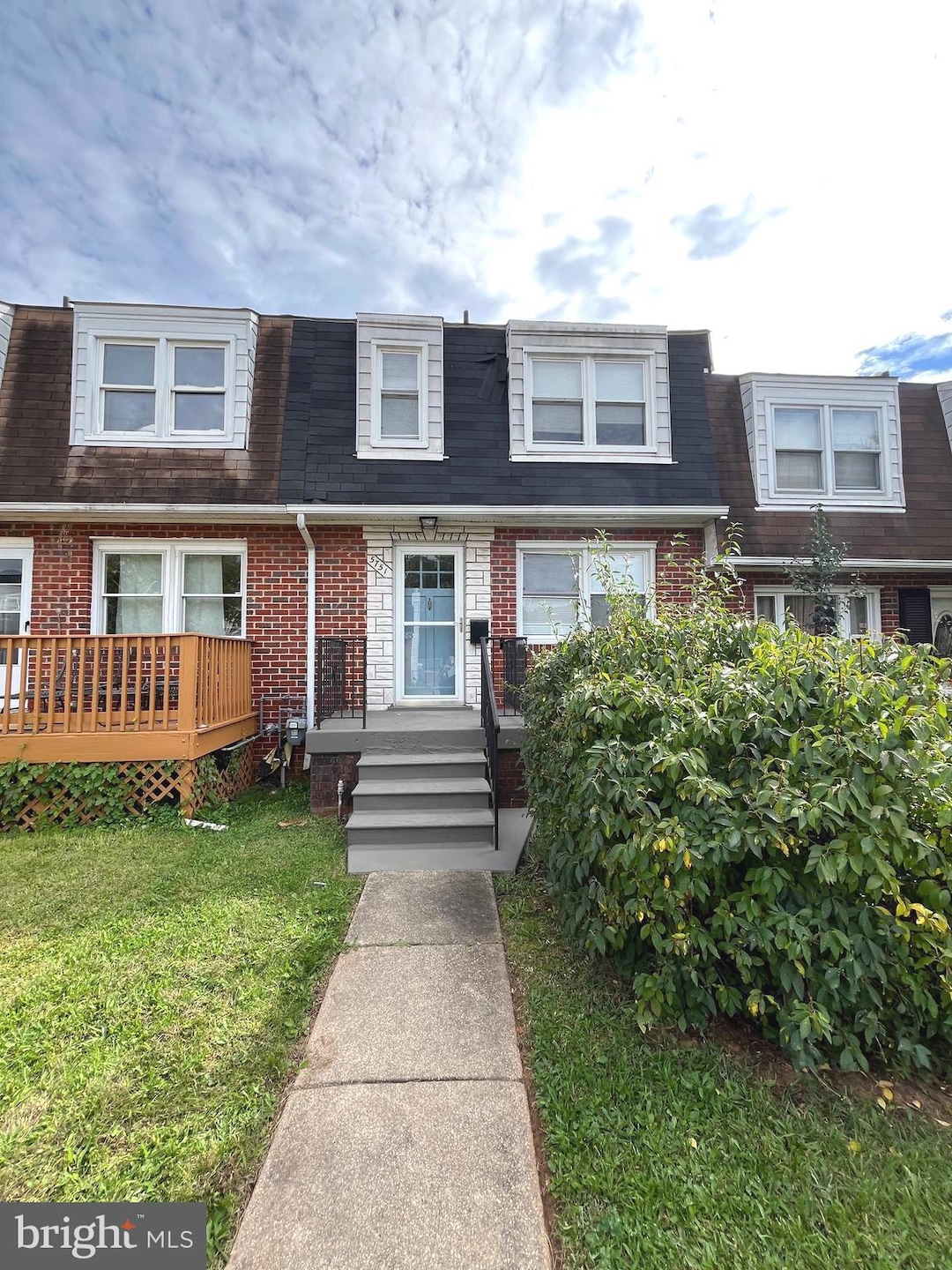 5751 Utrecht Rd, Baltimore, MD 21206 - photo 1