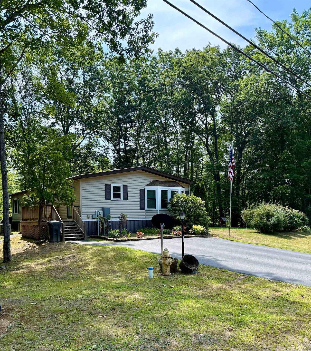 141 Redwood Rd, Loudon, NH 03307 - photo 1