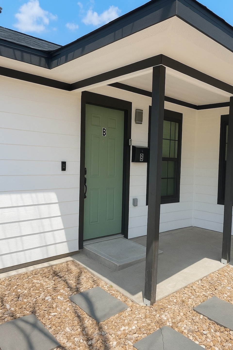 7317 Briefway St unit B, Houston, TX 77087 - photo 1