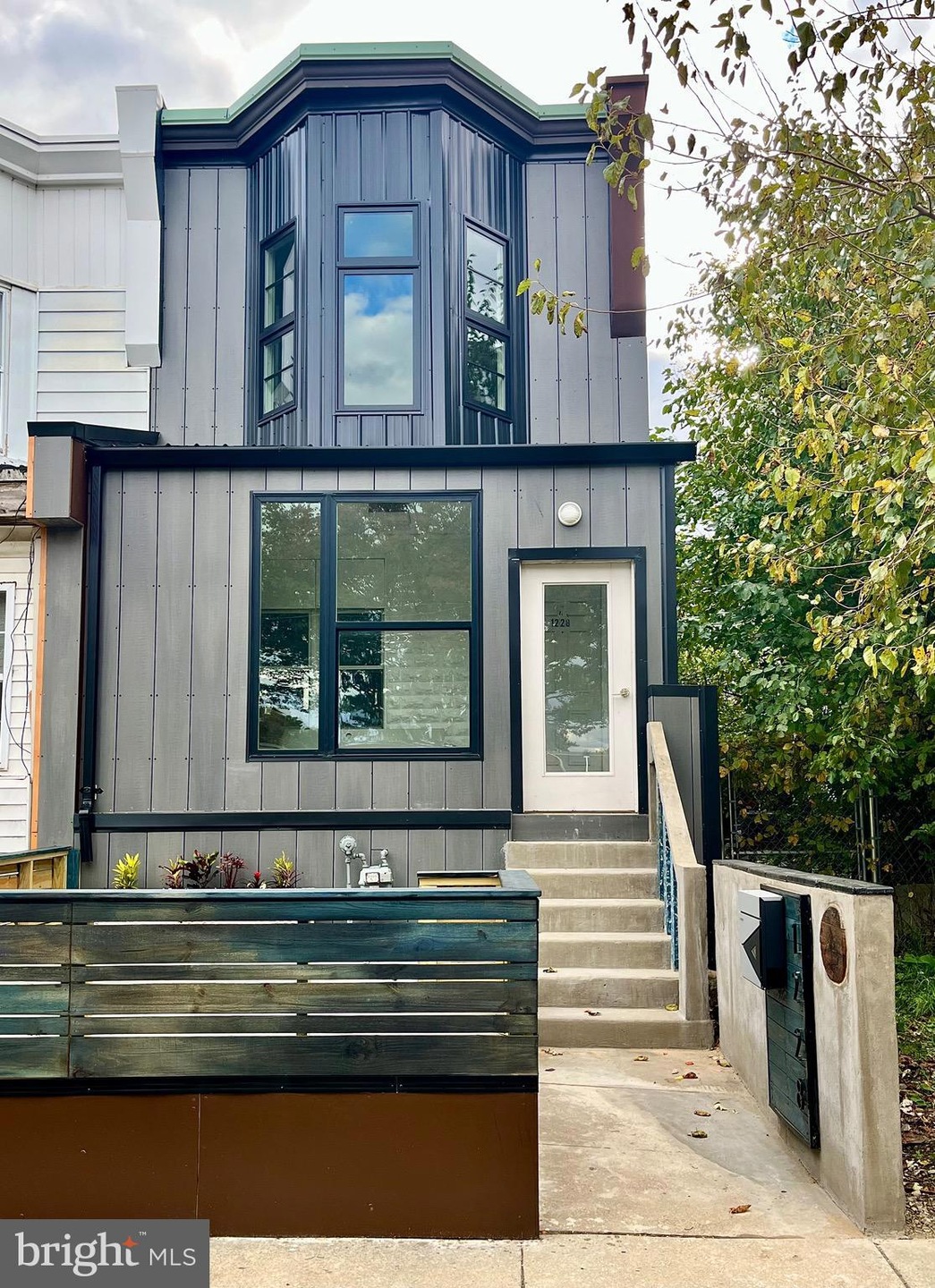 1228 E 22nd St, Wilmington, DE 19802 - photo 1