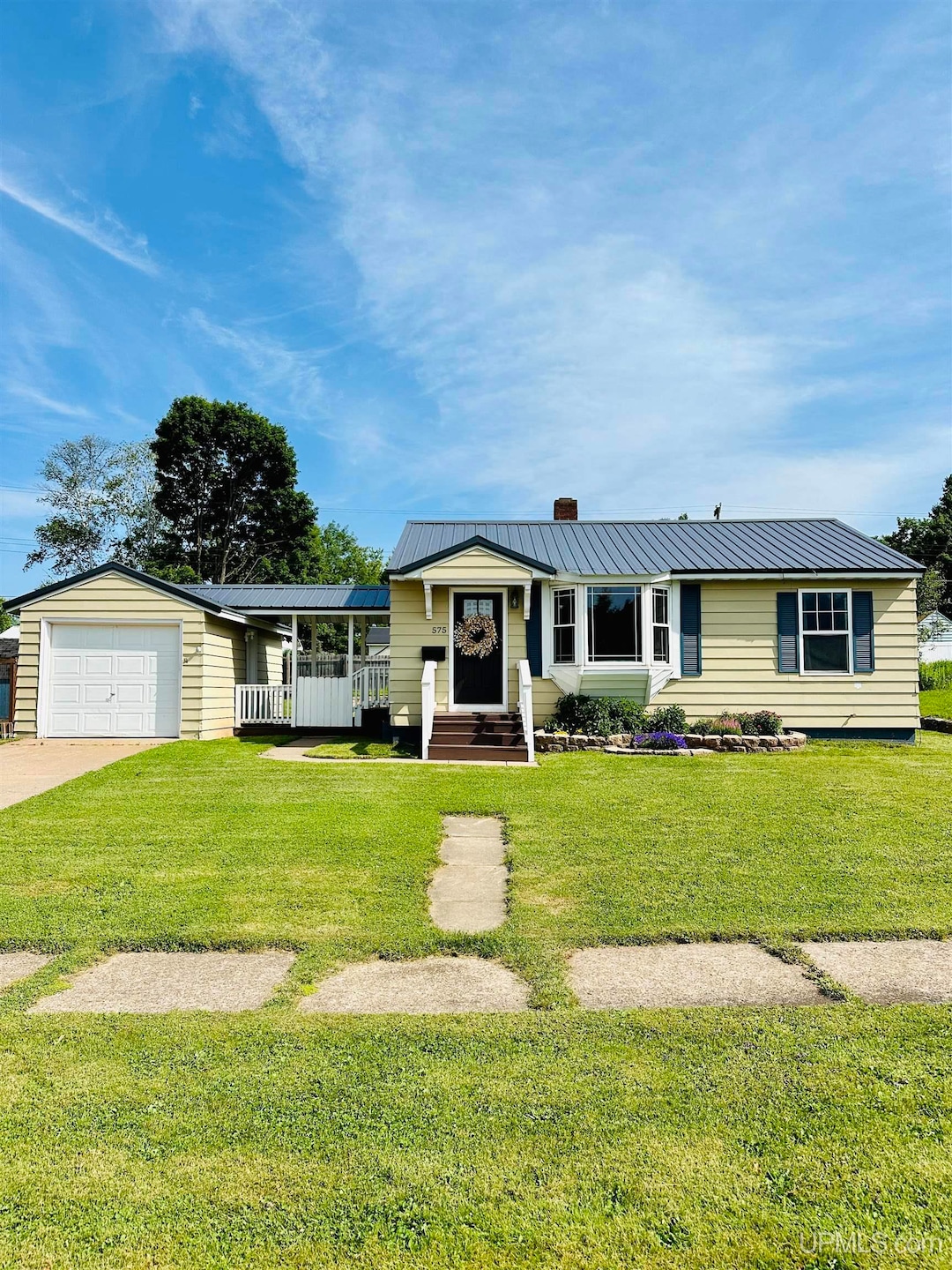 575 Jopling St, Ishpeming, MI 49849 - photo 1