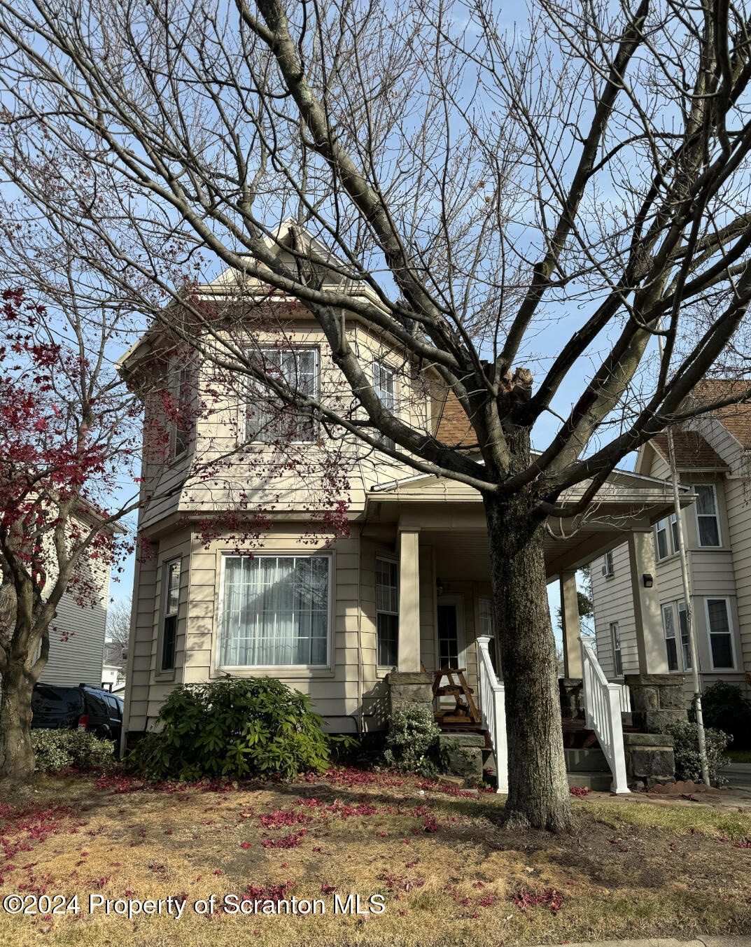 527 E Market St, Scranton, PA 18509 - photo 1