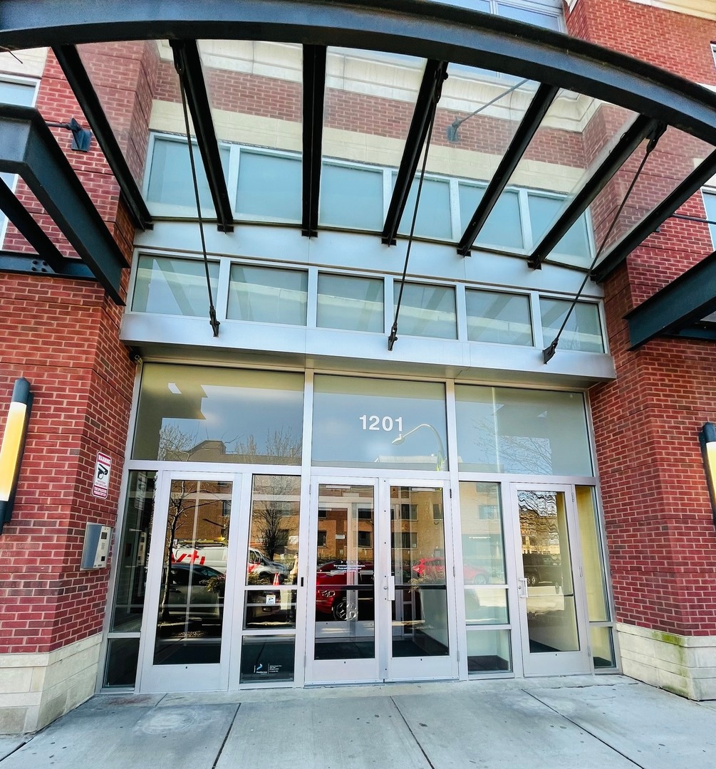 For Rent $2,200/month